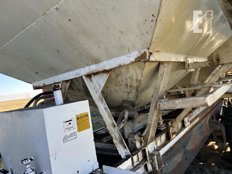 1986-international-f2375-image-12