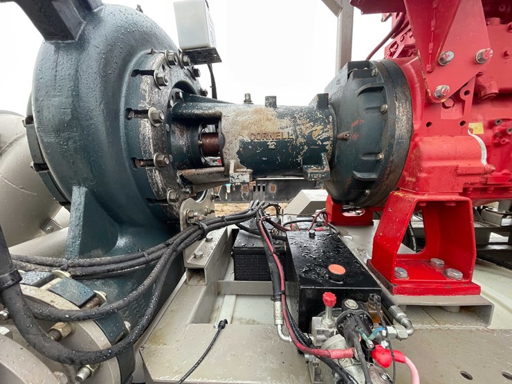 caterpillar-c15-image-17