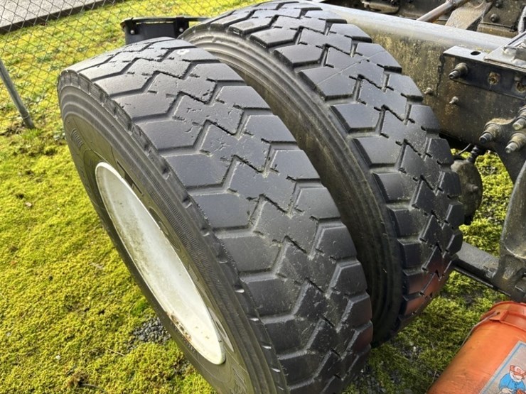 2009-international-prostar-image-11