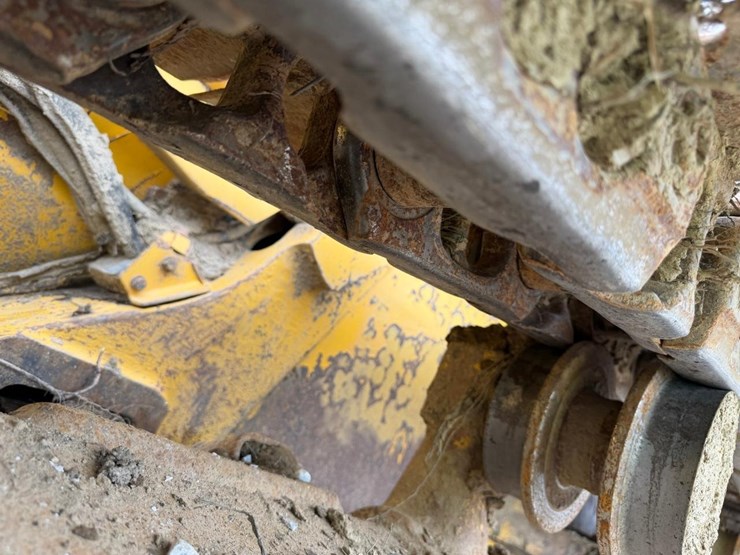 2015-komatsu-d51ex-22-image-13