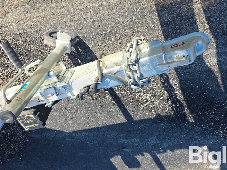 2014-aluma-ltd-ae718ta-t/a-enclosed-trailer-image-17