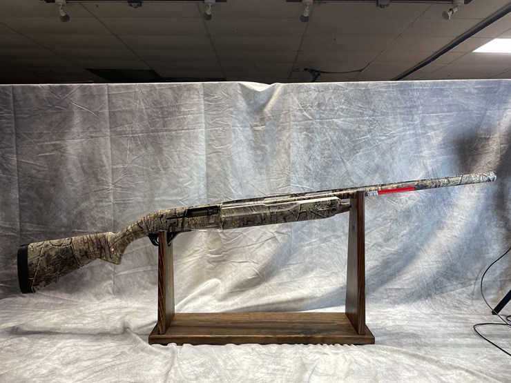 #2387-•-winchester-s-x-4-12-ga.-semi-auto-shotgun,-sn:-pt19454yw11k-image-2