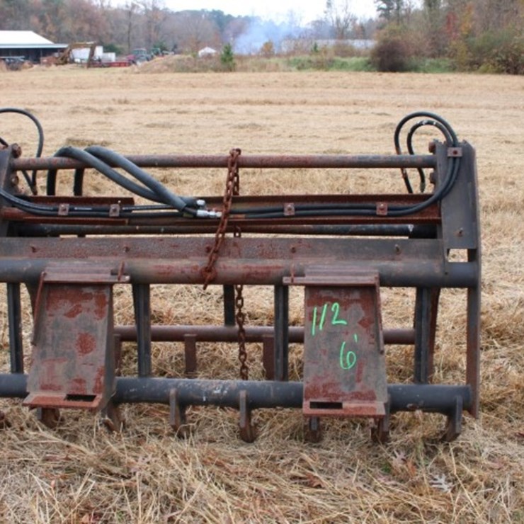 6' HYD GRAPPLE BY WR LONG WITH QUICK HITCH PLATE