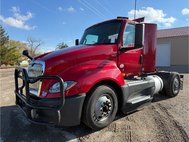 2019-international-lt-image-1