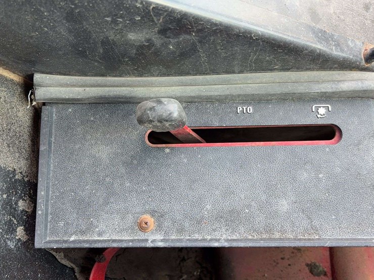 international-986-image-31