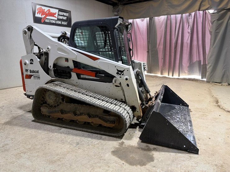 2022-bobcat-t770-image-6