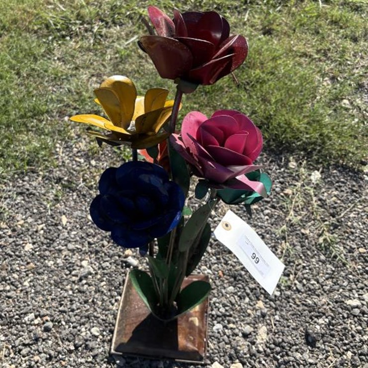 #99 • Metal Art- Roses