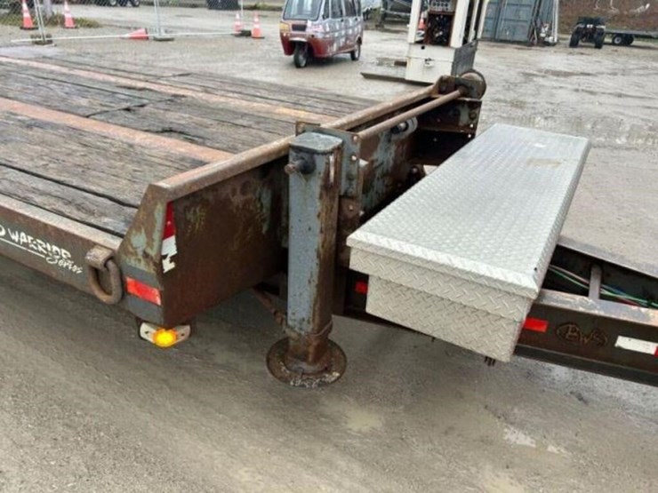 2002-bws-trailer-image-26