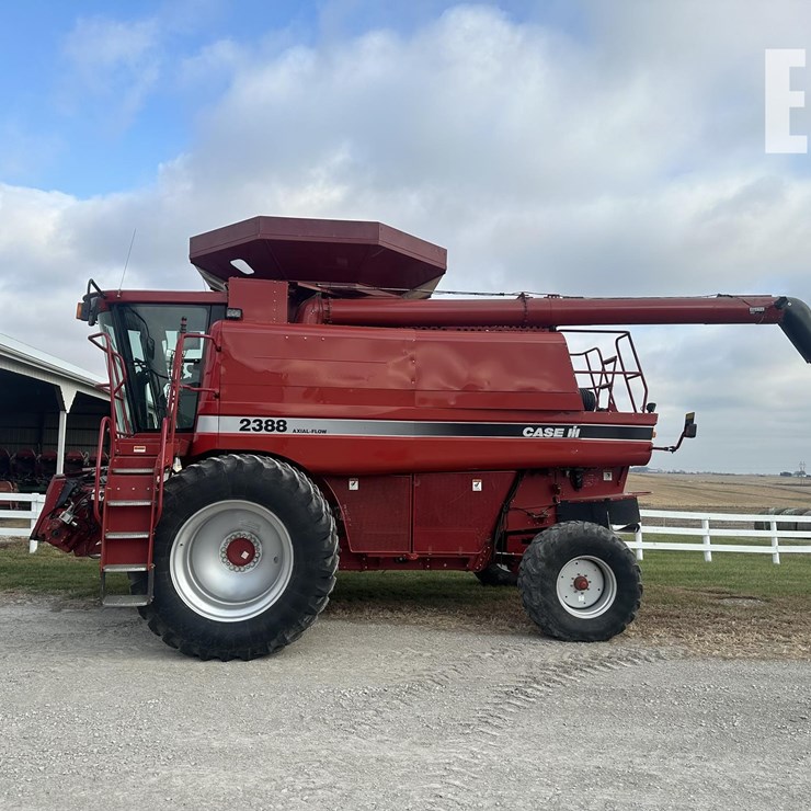 CASE IH 2388
