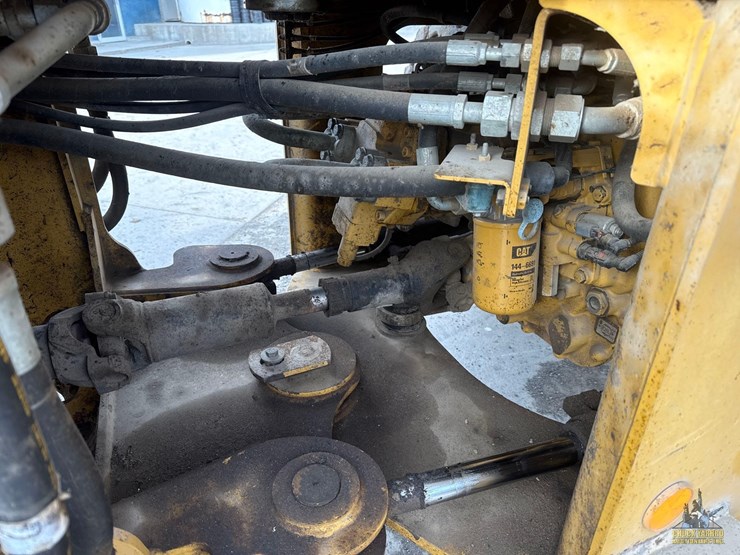 2014-caterpillar-924k-image-20