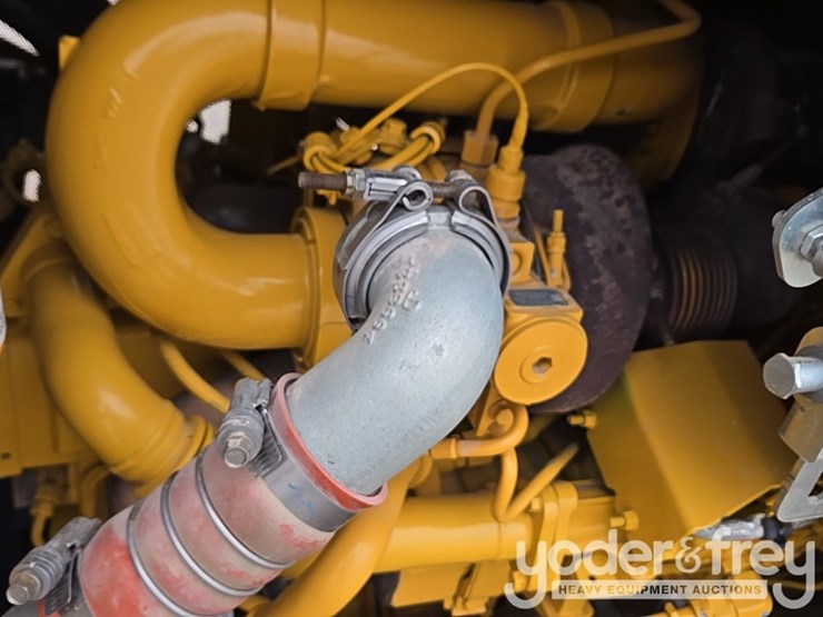 2019-deere-850l-lgp-image-97