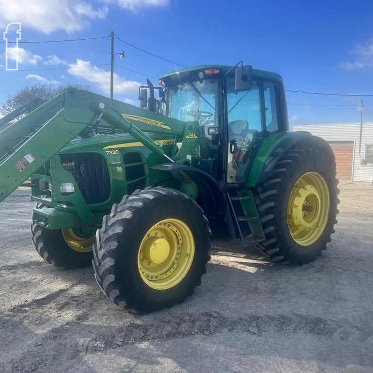2008 JOHN DEERE 7330