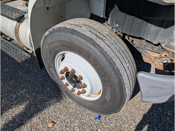 international-durastar-4300-image-11