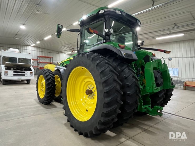 john-deere-8r-340-image-9