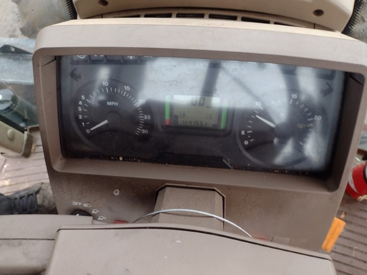 john-deere-7130-image-7