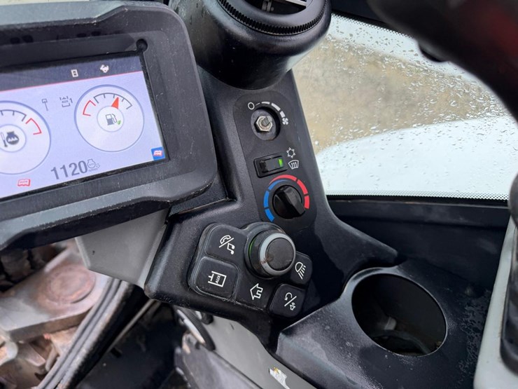 2022-bobcat-e50-image-31