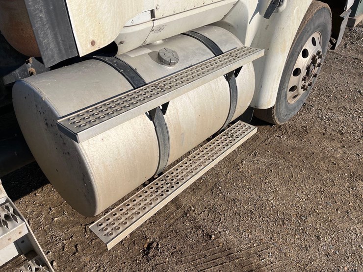 2005-international-9200i-image-27