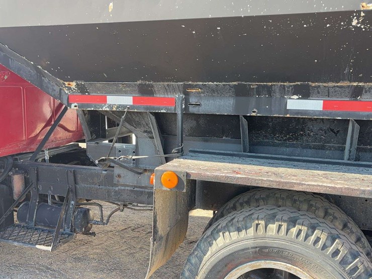 1968-international-f2000d-image-27