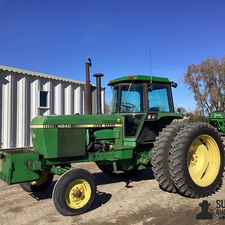 JOHN DEERE 4640