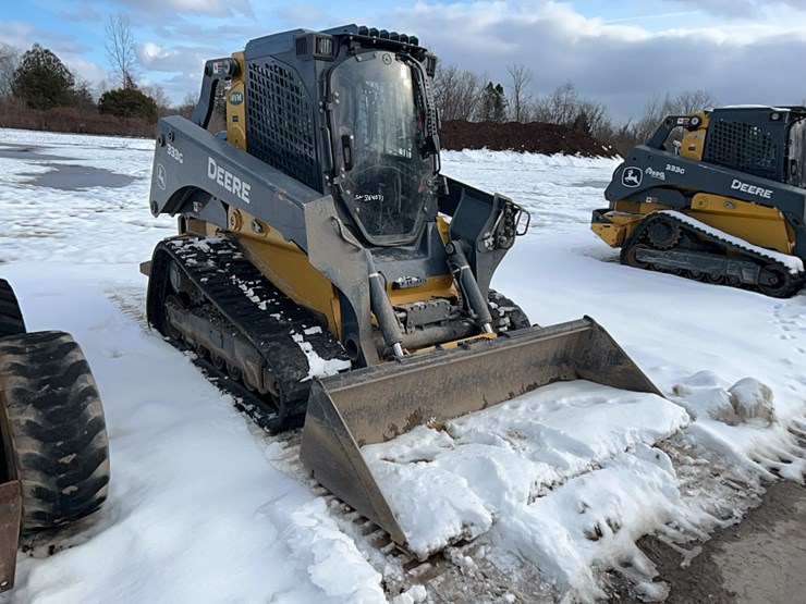 2020-deere-333g-image-9