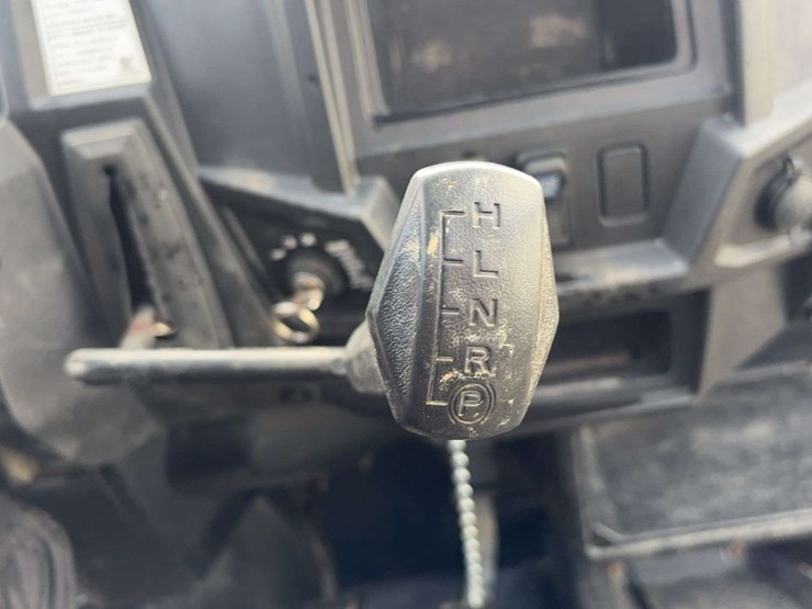 2015-polaris-ranger-image-25