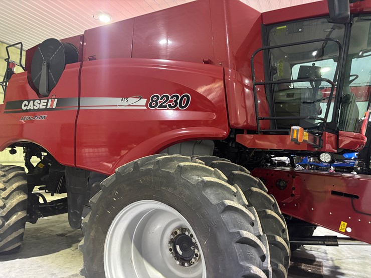 case-ih-8230-image-8