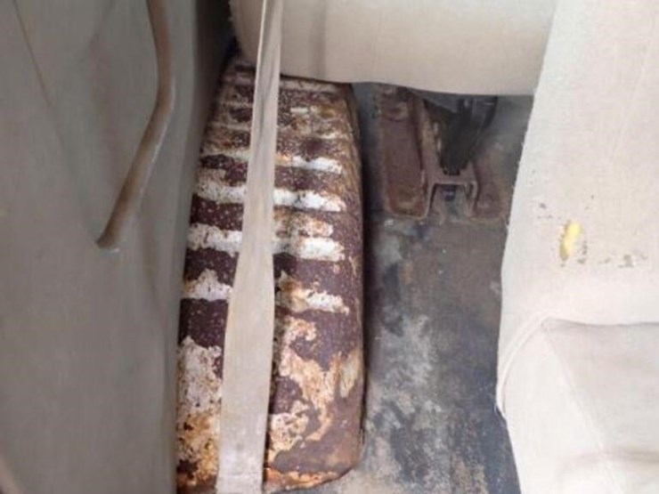 2010-ford-e350-xlt-image-40