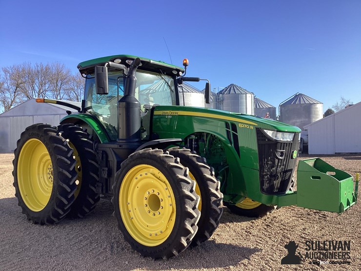 john-deere-8270r-image-3