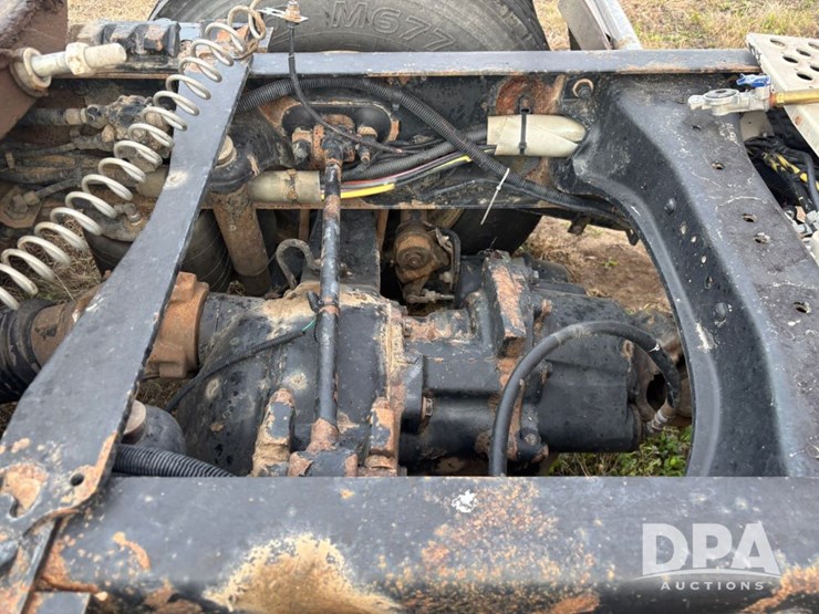 2014-kenworth-t660-image-34