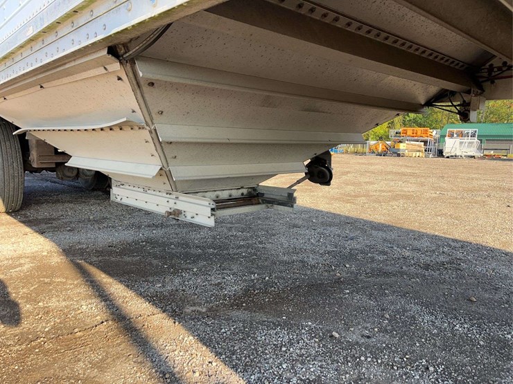 1999-wilson-hopper-bottom-image-11