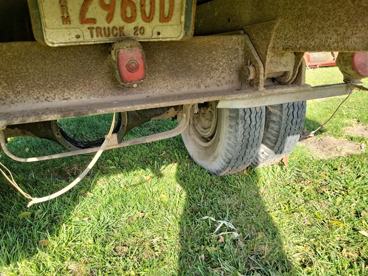 1953-gmc-354-24-round-top-cab-single-axle-grain-truck--needs-axle-shaft-image-28