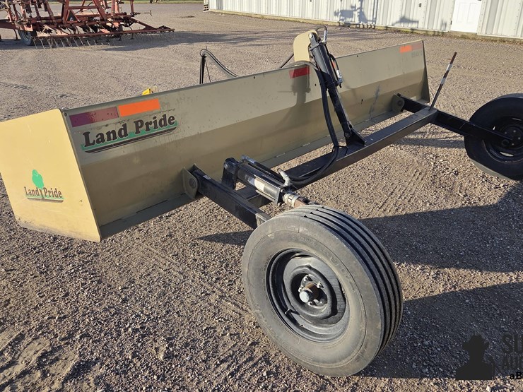 land-pride-bb4512-image-7