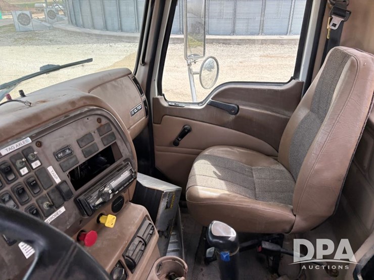 mack-cl700-image-81