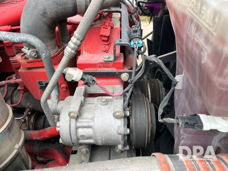 kenworth-t680-image-81