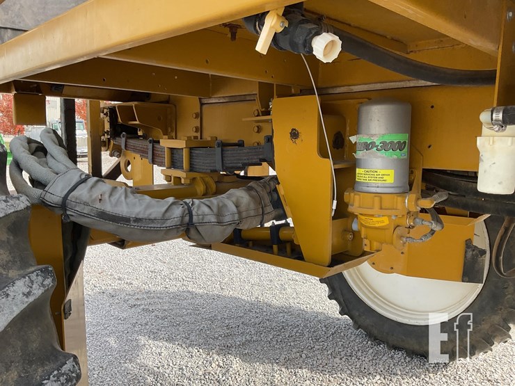 ag-chem-rogator-854-image-16