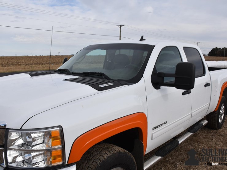 chevrolet-silverado-2500-image-11