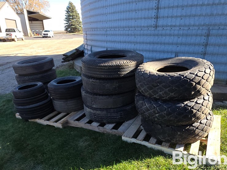 used-implement-&-vehicle-tires-image-1