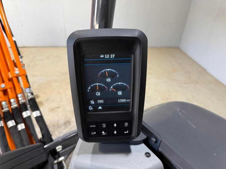 2026-develon-dx27z-7-image-27