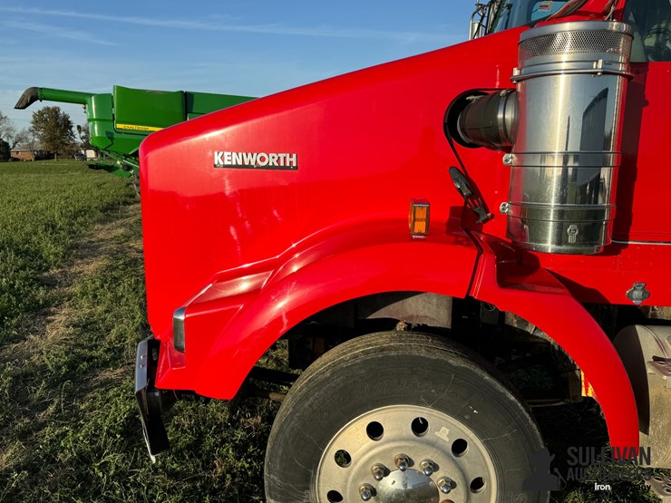 kenworth-t800-image-11