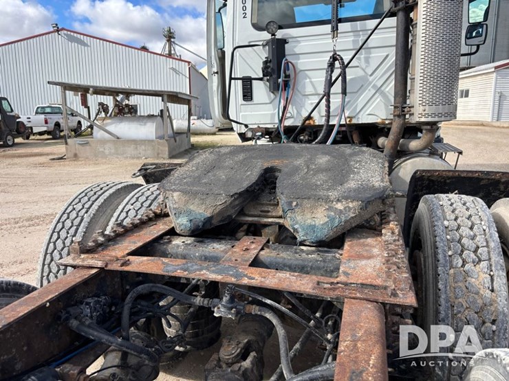 2012-international-prostar-image-44