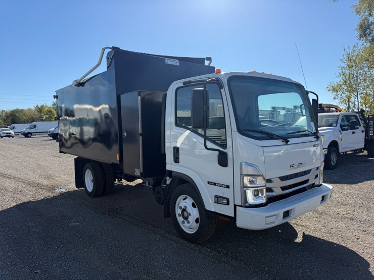 isuzu-nrr-image-7