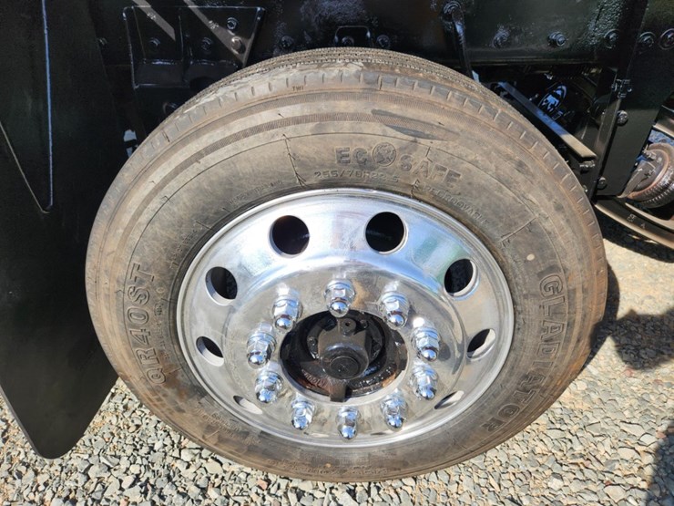 2002-kenworth-t800-image-62