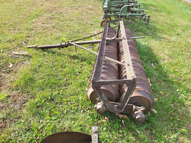 8'-double-cultipacker-image-6