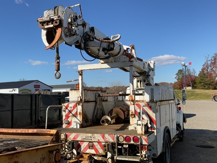 1995-international-4700-image-4