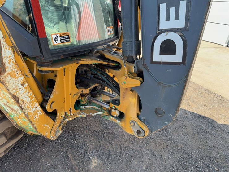 2011-deere-310j-image-16