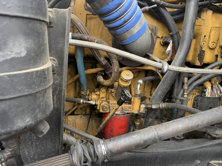 2003-kenworth-t800-image-15