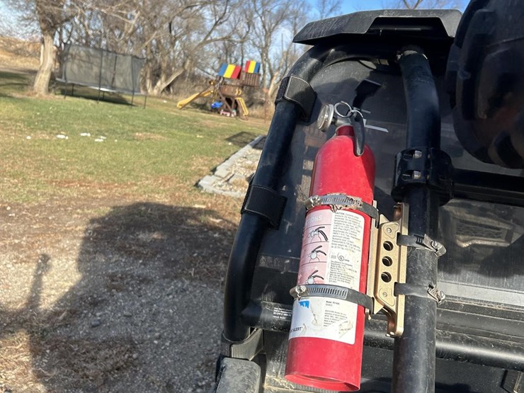 2022-polaris-rzr-1000-image-39