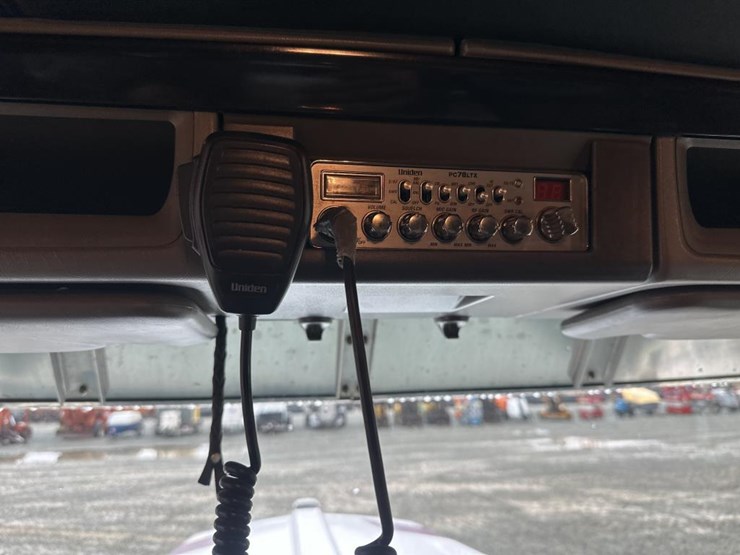 kenworth-w900-image-37