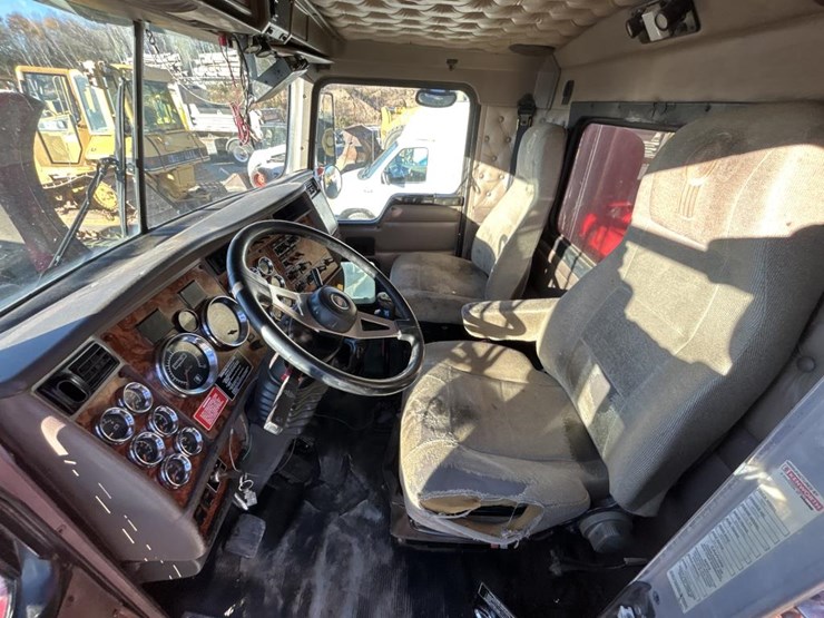 kenworth-t800-image-79