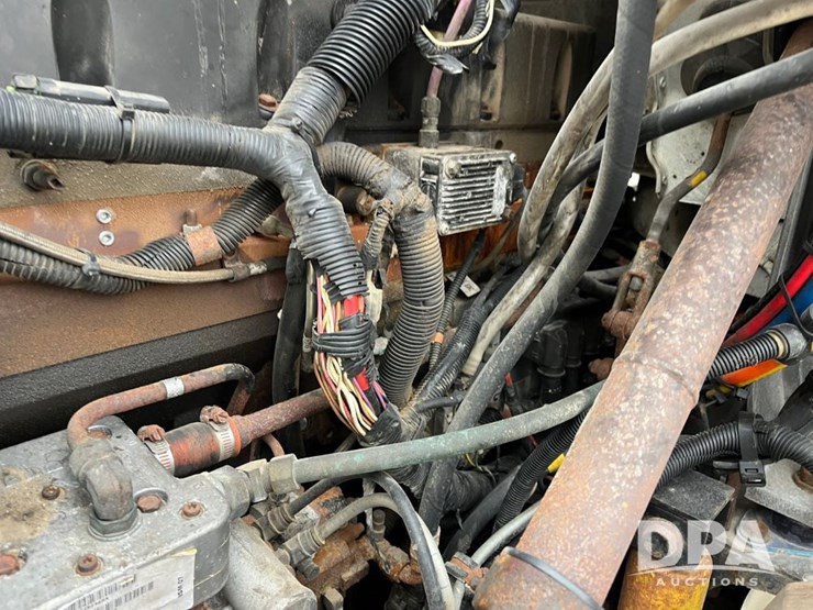 international-9200i-image-62